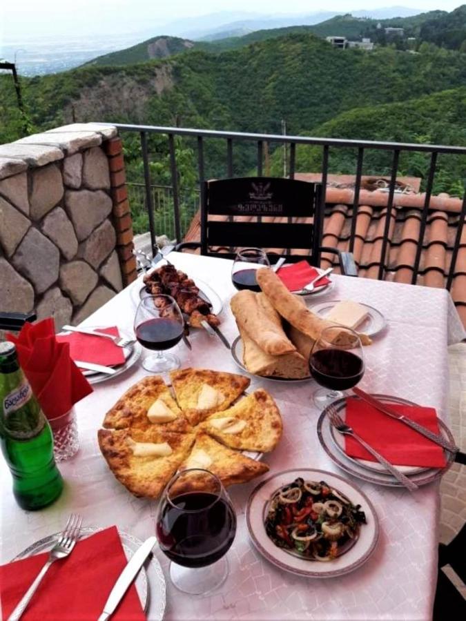 Guesthouse Fatima Sighnaghi Bagian luar foto