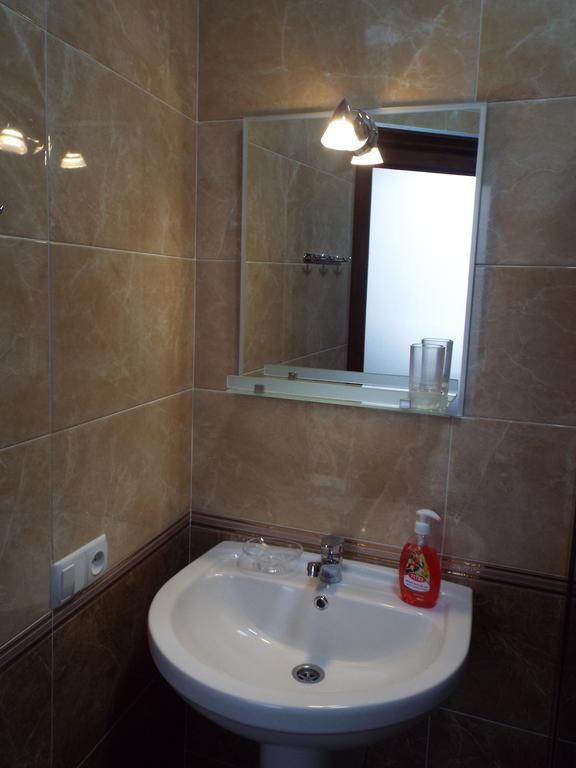 Guesthouse Fatima Sighnaghi Bagian luar foto