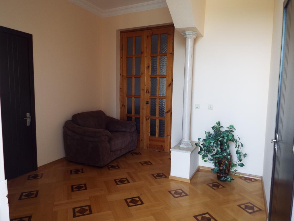 Guesthouse Fatima Sighnaghi Bagian luar foto