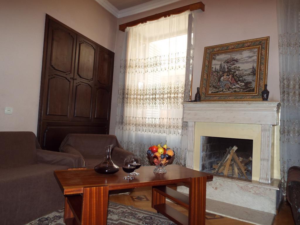 Guesthouse Fatima Sighnaghi Bagian luar foto